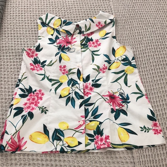 Talbots RSVP Sz 8 white top with Hibiscus 🌺 and lemons 🍋 perfect condition 🌞 - Picture 4 of 9